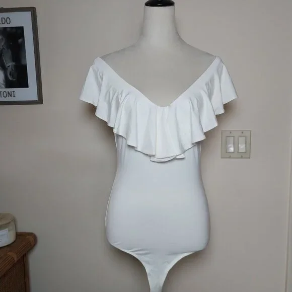LITTLE BLACK BODYSUIT SIZE L CREAM WHITE This OFF SHOULDER RUFFLE THONG BODYSUIT - Picture 2 of 12